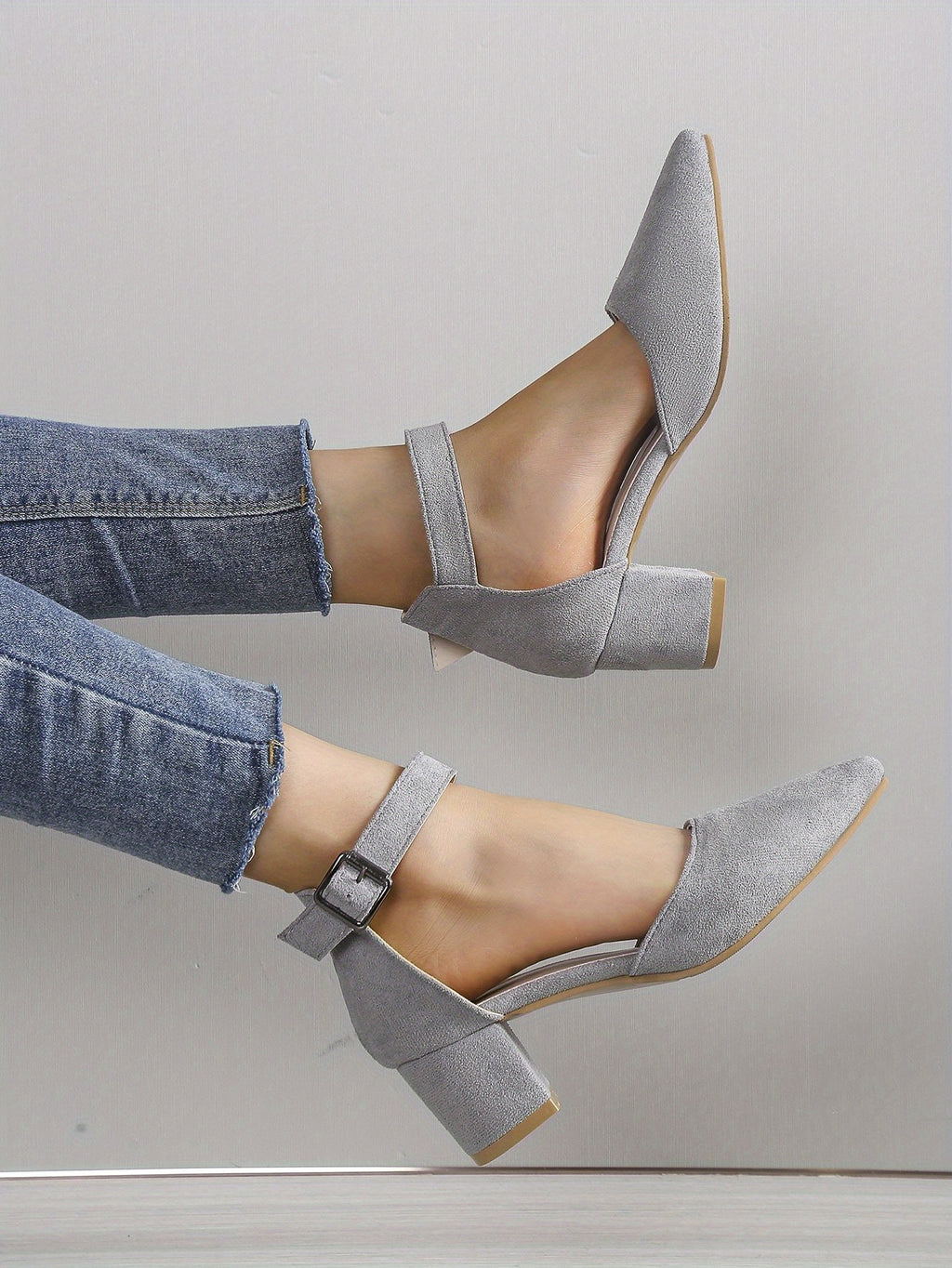 Zapatos de tacón grueso con correa al tobillo y puntera puntiaguda, de color liso y tacón medio, versátiles sandalias con correa ajustable al tobillo para caminar cómodamente y lucir un look elegante.