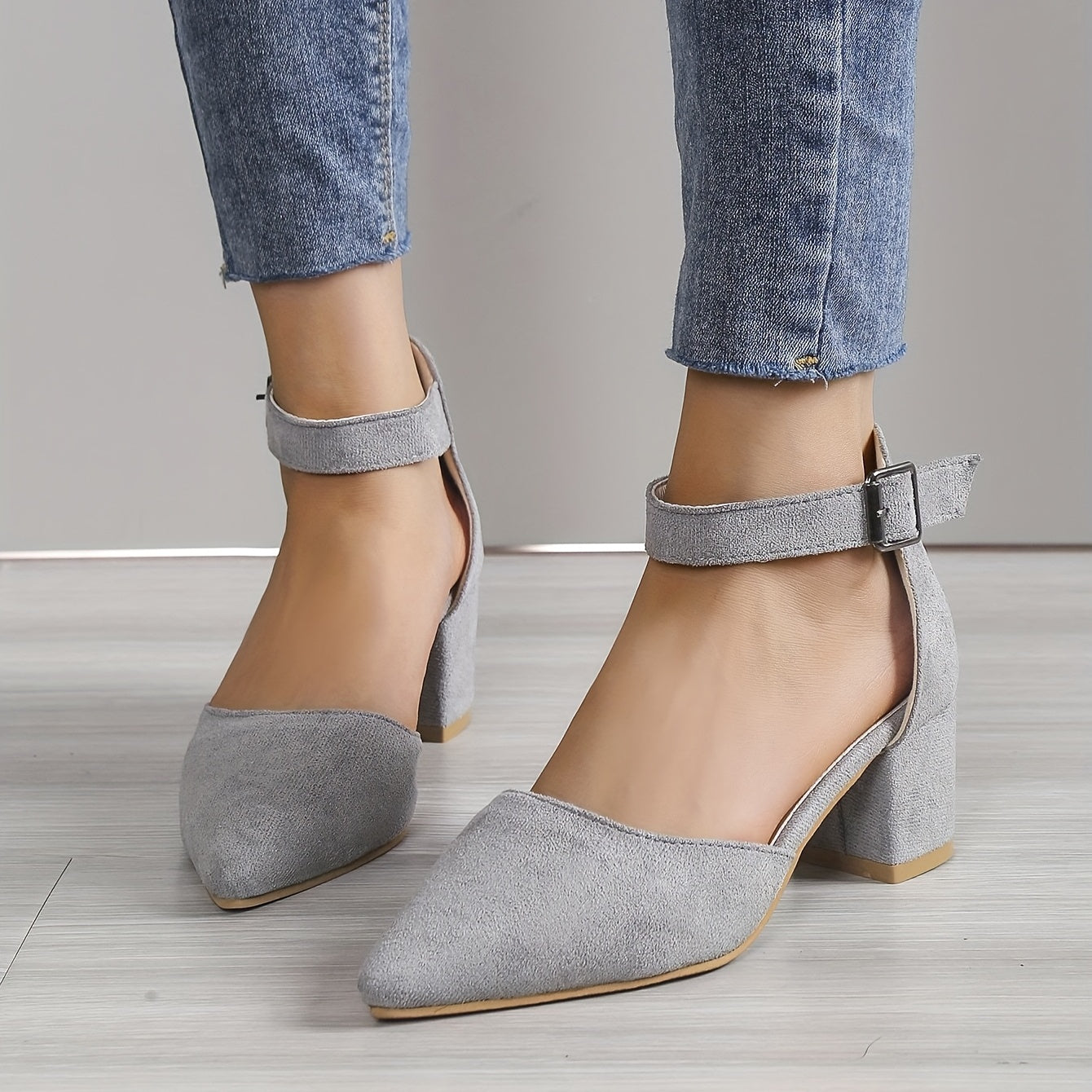 Zapatos de tacón grueso con correa al tobillo y puntera puntiaguda, de color liso y tacón medio, versátiles sandalias con correa ajustable al tobillo para caminar cómodamente y lucir un look elegante.