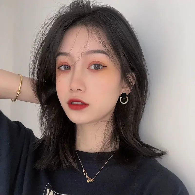 Pendientes de mujer asimétricos redondos huecos pendientes negros accesorios de diamantes de imitación para mujer aretes de mujer