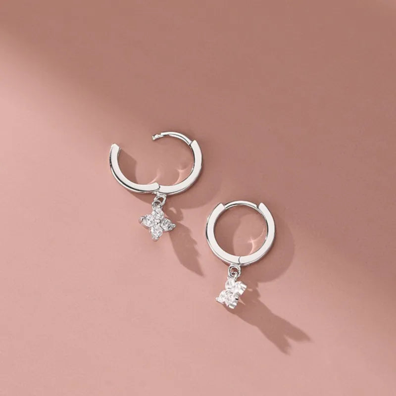 ANENJERY Pendientes de aro con colgante de flor de circón para mujer, aretes de joyería Huggies de moda simples